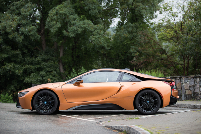 Illustration for article titled 2019 BMW i8: I Am a Big Dumb Idiot for Thinking It Needed More Power